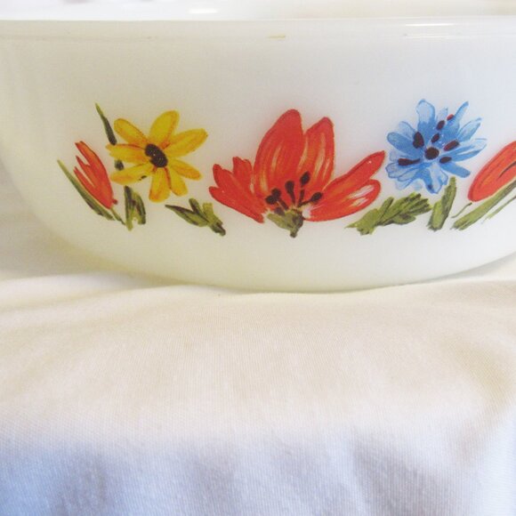 Vintage Jeanette Glass Glasbake Casserole Dish, Bright Bold Floral Design,  J485 - Picture 3 of 8